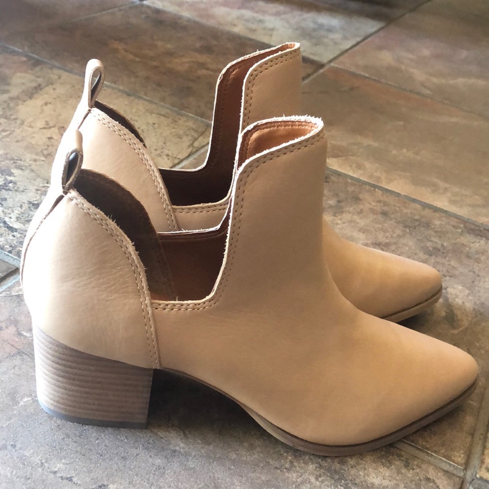 Lucky Brand Boots